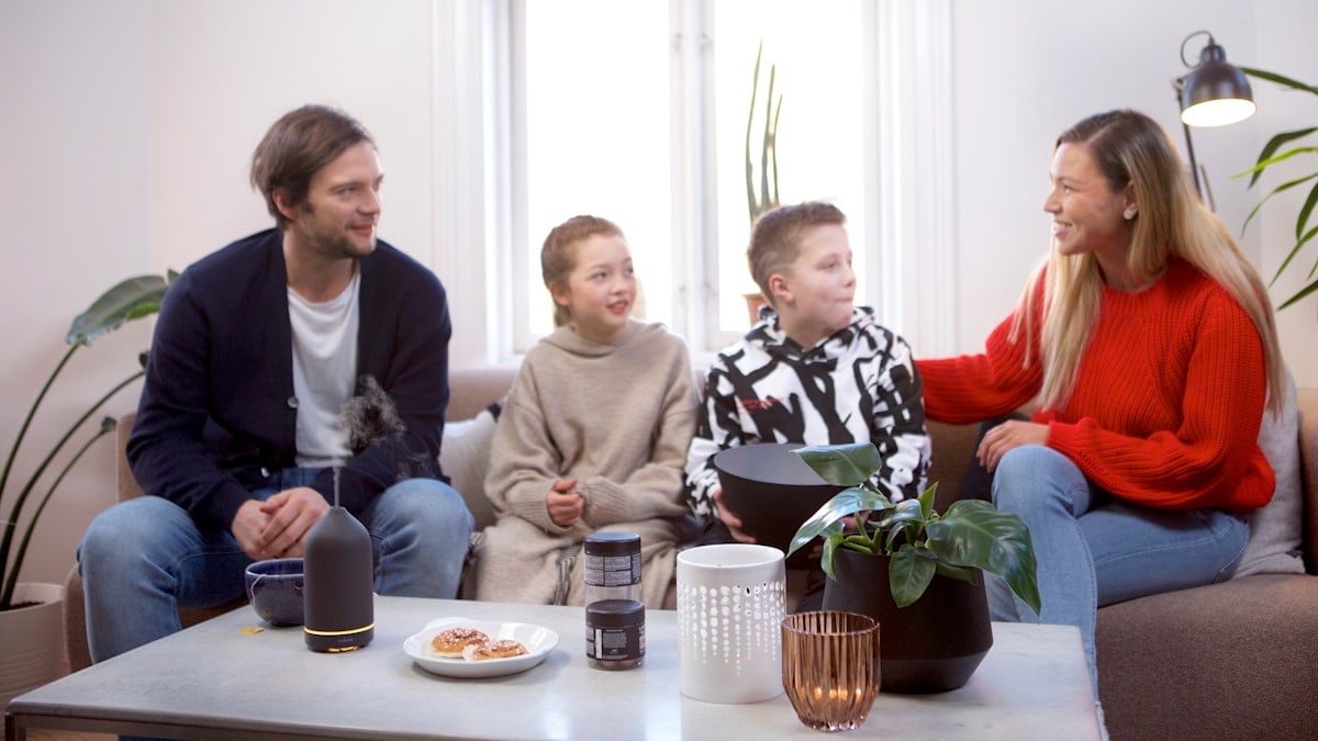 Family conversations, snacks paired with black volant diffuser at the living room - brilliant idea as it will vaporize your home with the purest essential oils, enhancing your wellbeing - completely naturally. This is the future of home scenting.